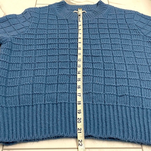 American Eagle Waffle Knit Crew Neck Sweater Blue Sz Lg - Picture 10 of 13